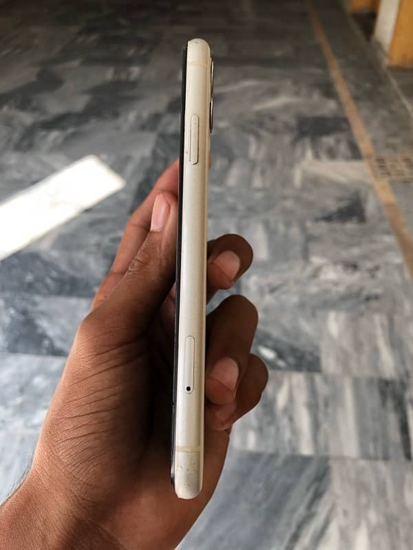 iPhone 11 non pta 2