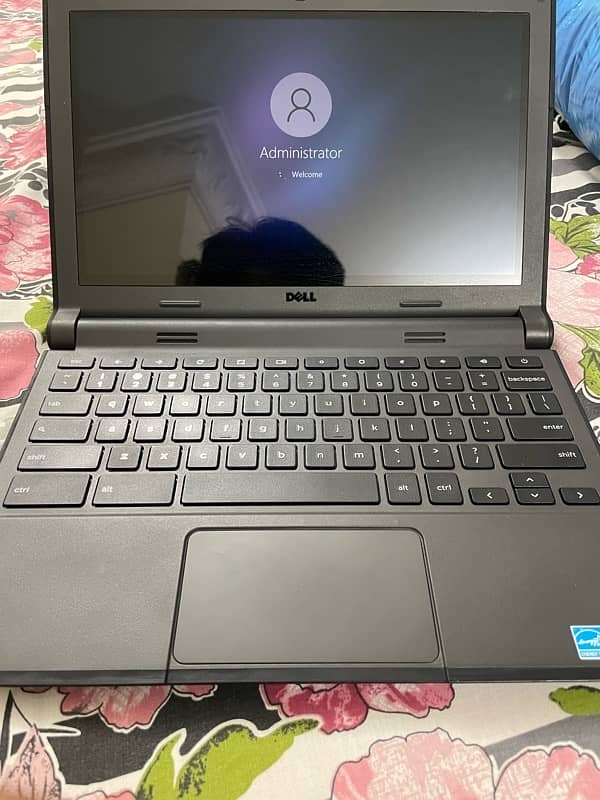 DELL chrome book 5