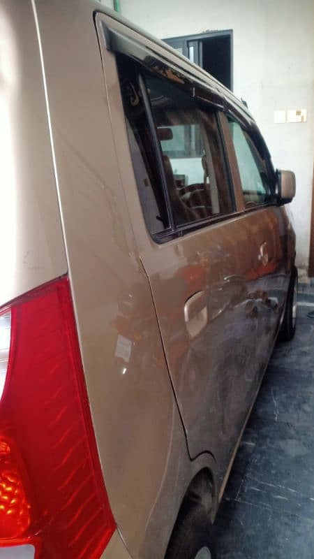 Suzuki Wagon R 2017 1