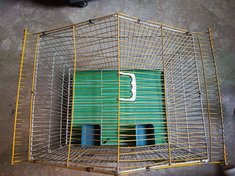 bird cage with accessories 4