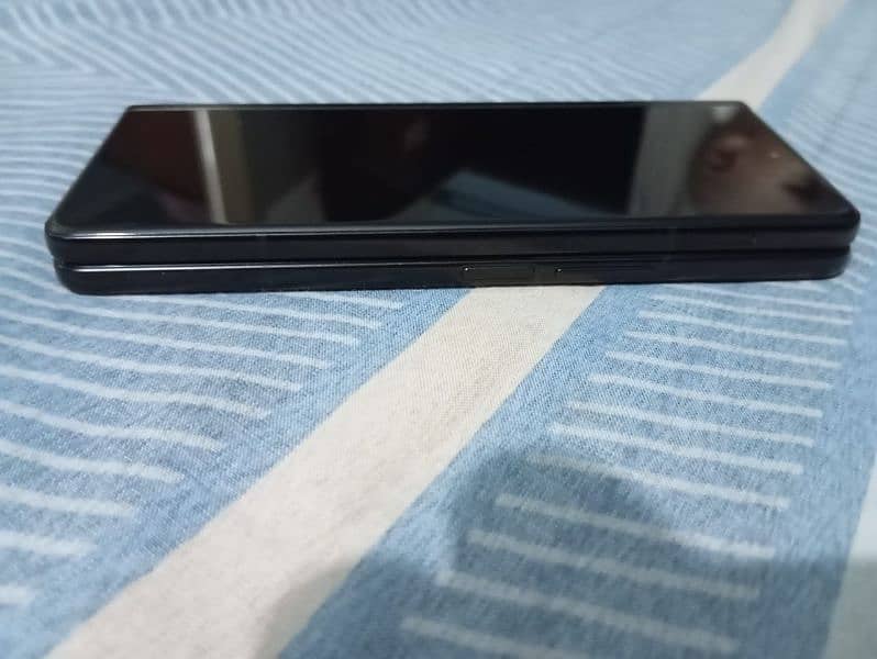 Samsung Fold 3 256gb change S22 ultra read full ad 4