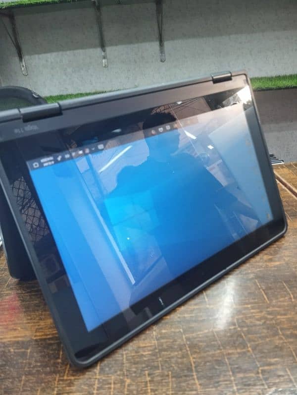 Lenovo i3 7th Touchscreen 03068688910 2