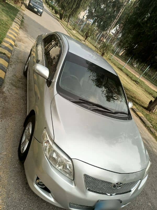 Toyota Corolla GLI 2011 VVTi Total genuine 1