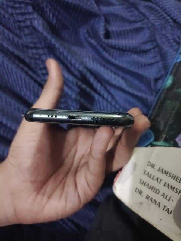 iPhone 11 pro FU 64gb 4