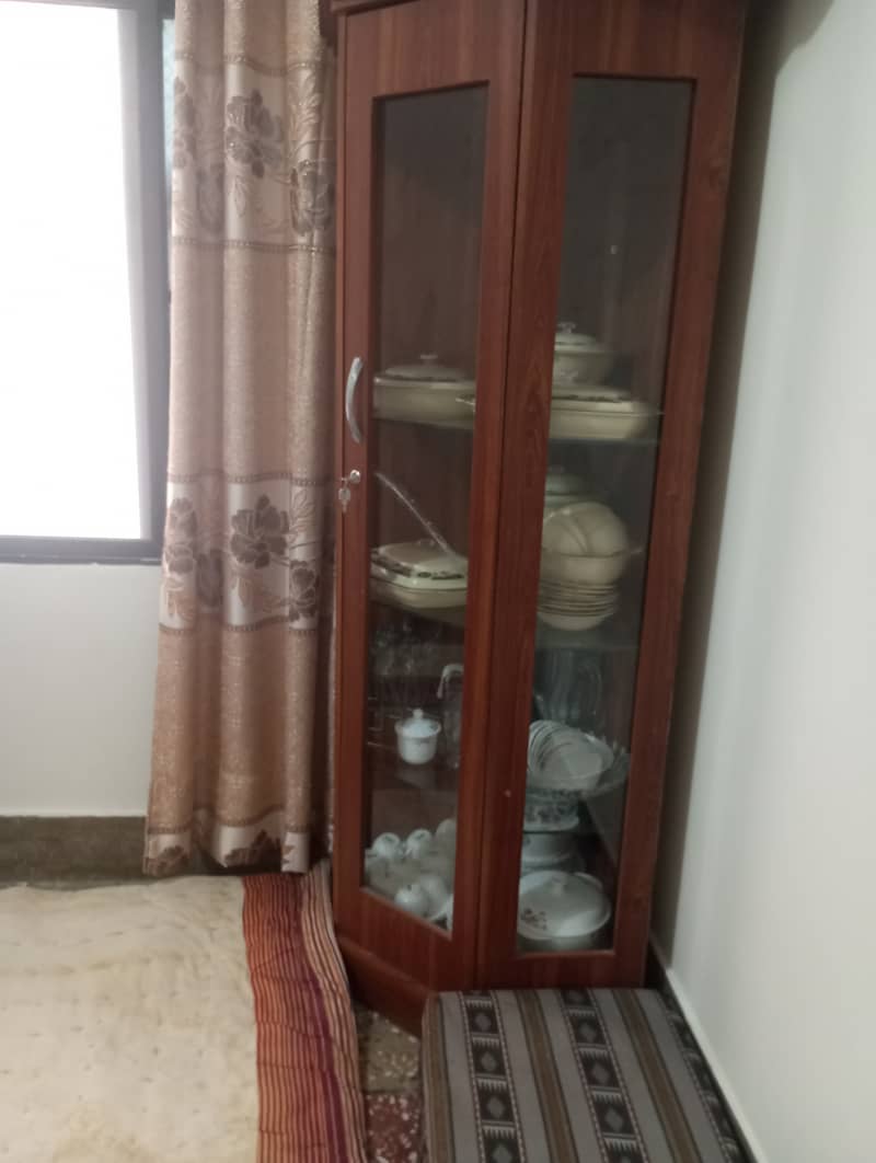 Urgent sell Bedroom set 6