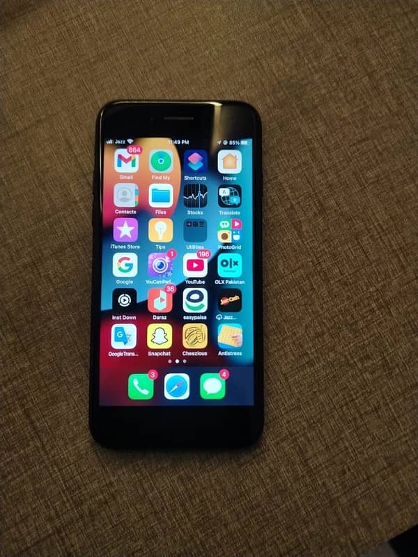 iPhone 7 , PTA Proved , good condition . 1