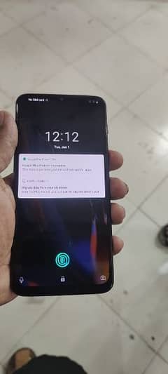 one plus 6T. . . 8/128gb. . . pta approved. . new condition 0