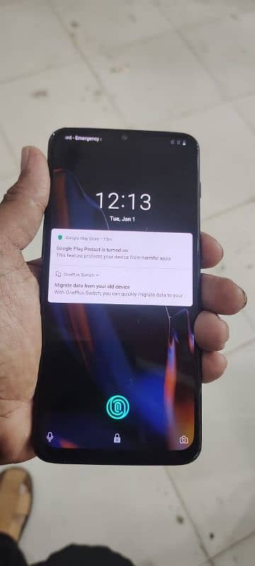 one plus 6T. . . 8/128gb. . . pta approved. . new condition 1