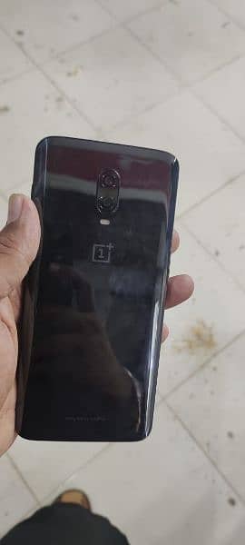 one plus 6T. . . 8/128gb. . . pta approved. . new condition 2