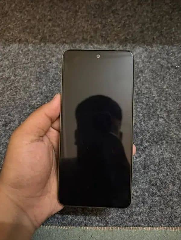 Vivo Y100 8÷8GB Ram 256GB Storage Lush Condition 10/10 1