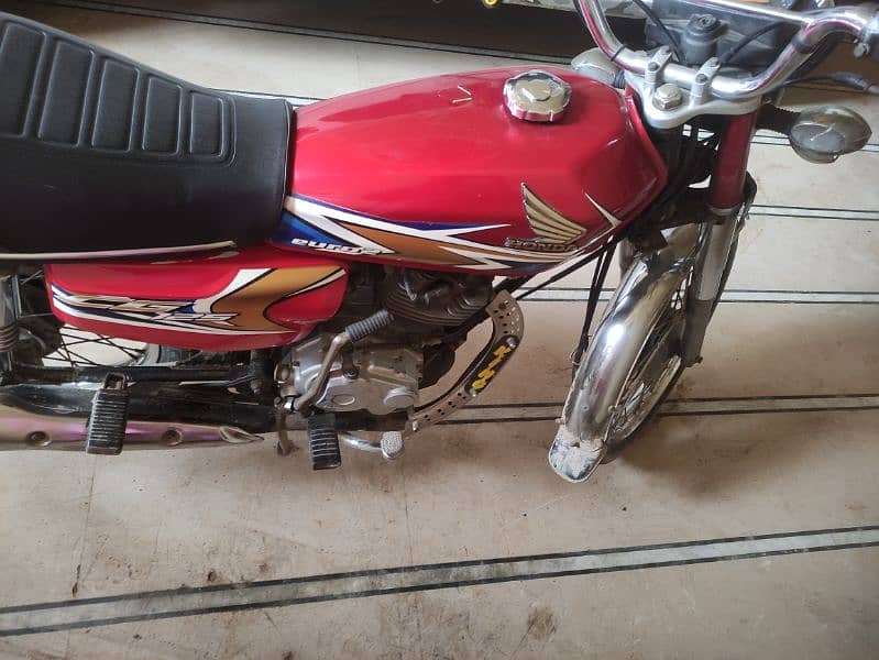 Honda 125 2020 ka 6 mahina red color 2