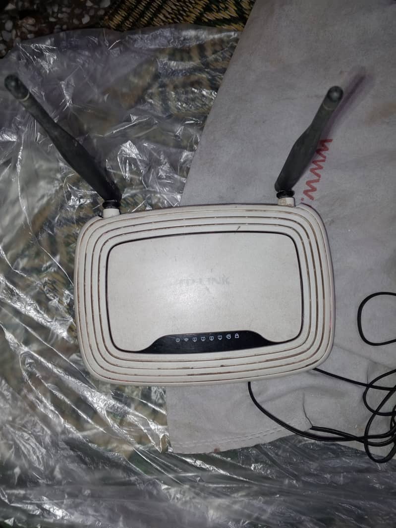 TP Link Router, for sale call 03064300325 3