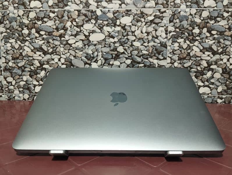 MacBook Pro 2019 | 16GB RAM | 512GB SSD 3