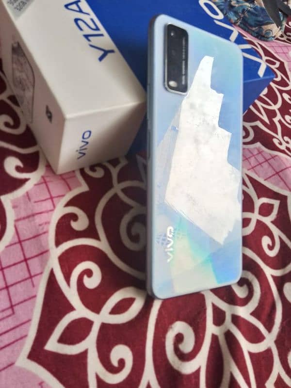 I am selling my phone Vivo Y12A 3/32 4