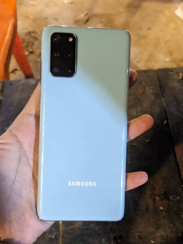 samsung s20 plus 5g (12/128] Approved 1