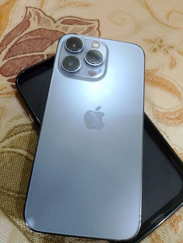 Iphone 13pro 1