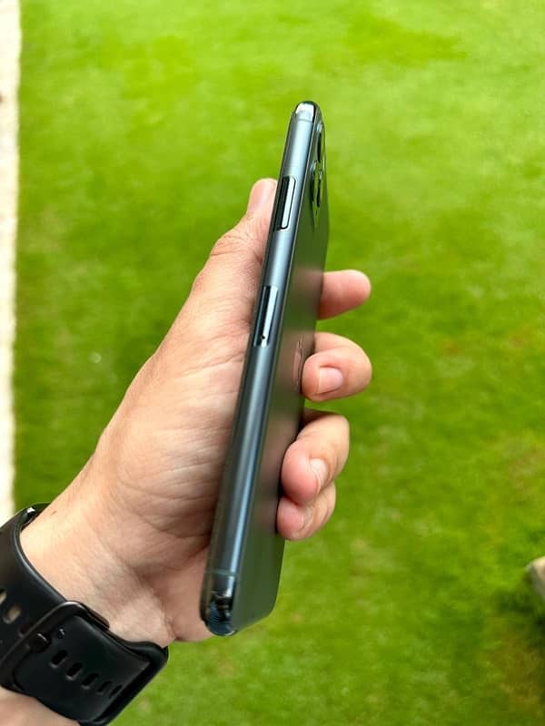 iphone 11 pro max pta approved 2