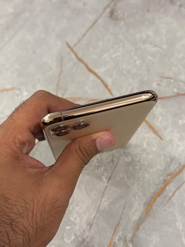 Iphone 11 Pro Max 64gb NON PTA 1