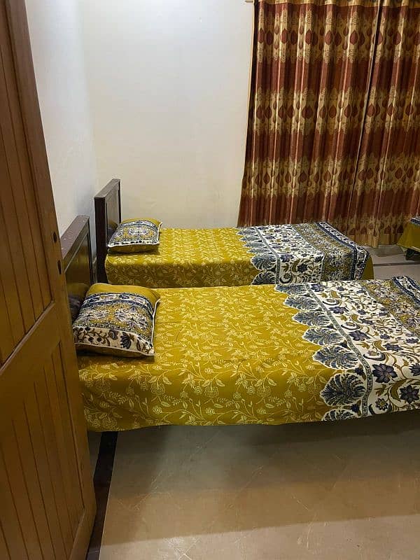 Luxury Boys Hostel E - 11 Isamabad 1