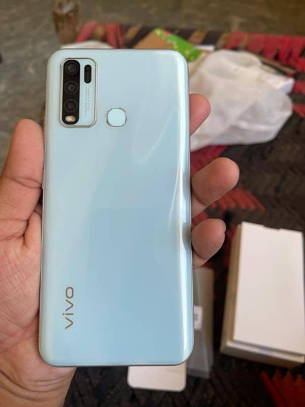 Vivo Y30 1