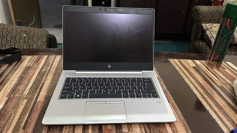 Hp EliteBook 830 G6 256gb ssd 16gb ram 2