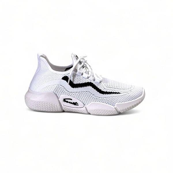 brand new man sport sneakers 2