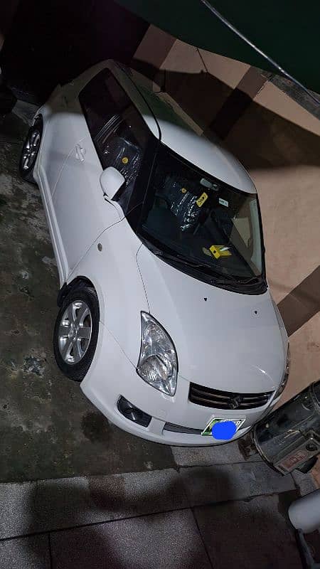 Suzuki Swift 2010/2011 80 percent original car 0