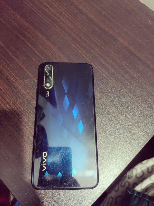 vivo s1 3