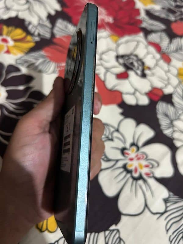 Redmi A3 mobile for sale complete Saman hai 4