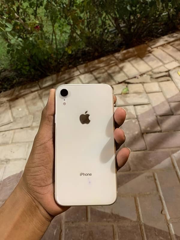 Iphone XR water pack non pta all ok 64 gb 2