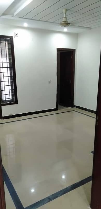 1 kanal 4bed Ground portion for rent in police foundation 4