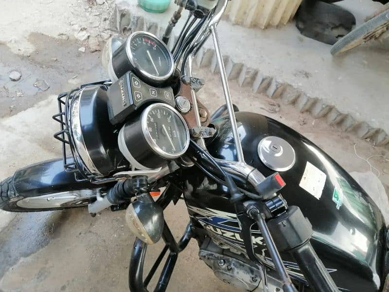 Suzuki GS 150SE for Sale 4