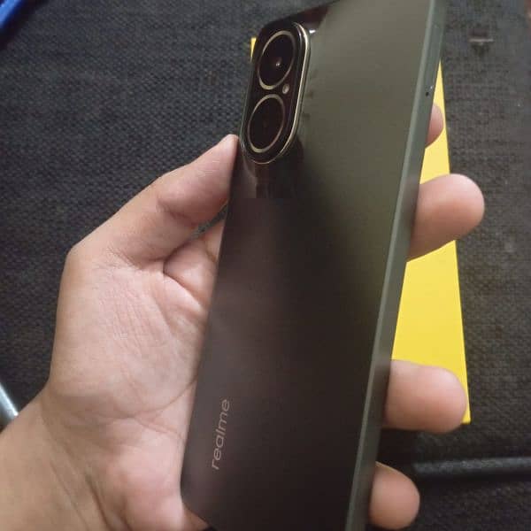 Realme C67 8/128 6months warranty 4