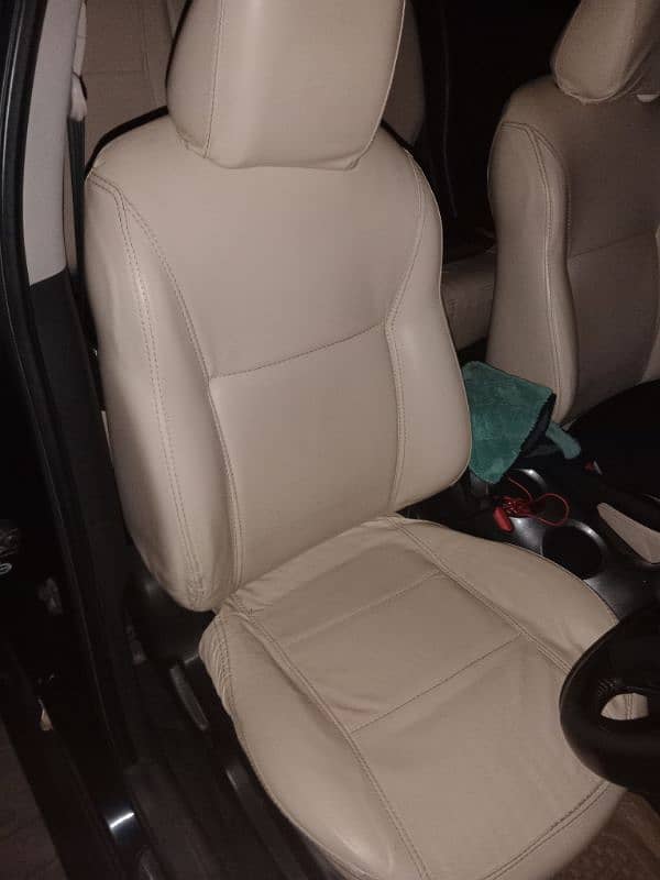 just like new dubble salai seat cover for Toyota Corolla or city 0