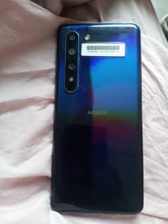 Aquos R5g