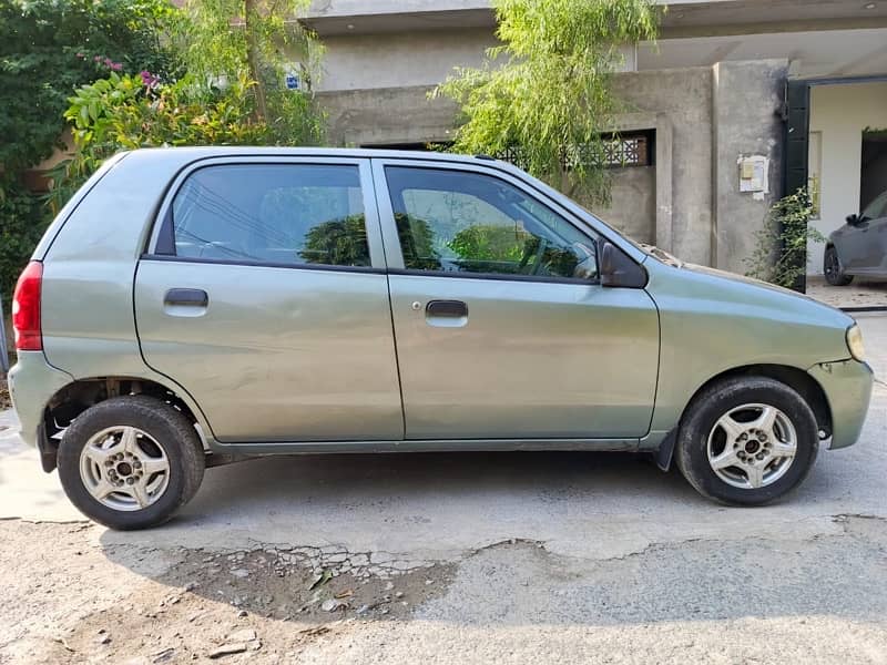 Suzuki Alto 2012 1