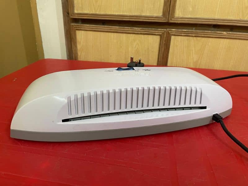 GBC Ibico A4 Laminator 10