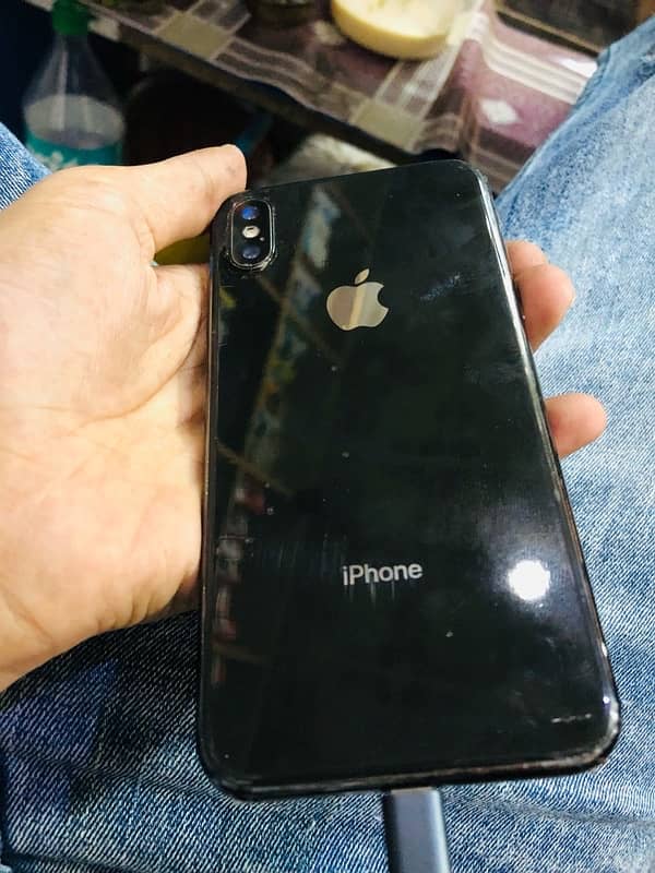 Iphone X         exchnge possible 1