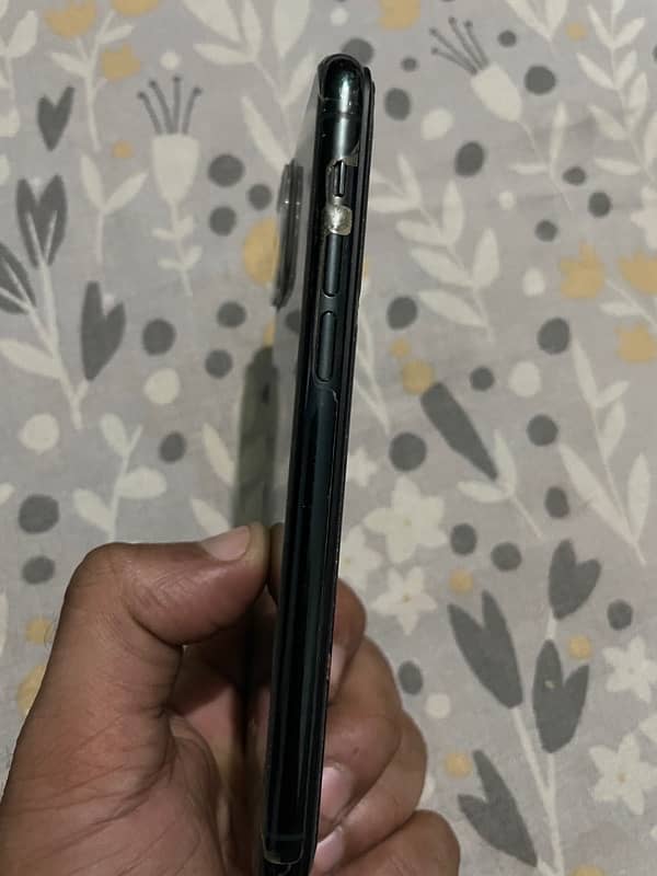 Apple Iphone 11 Pro 256GB Non PTA 3