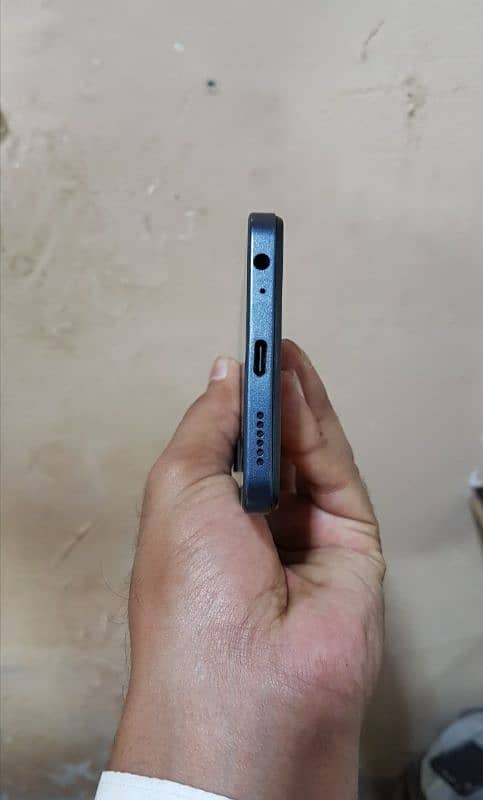 infinix smart 8 4/64 3