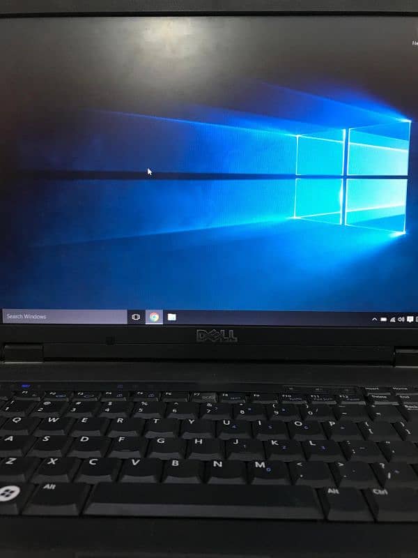 Dell latitude core 2 Duo laptop 4