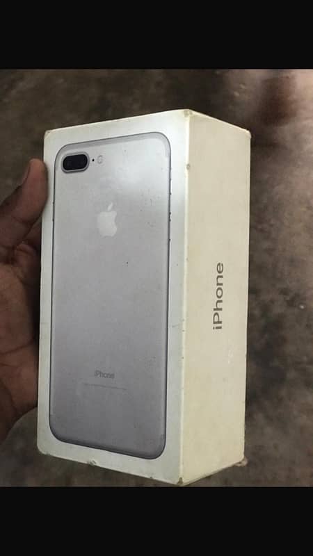 iPhone 7 Plus Mobile 6