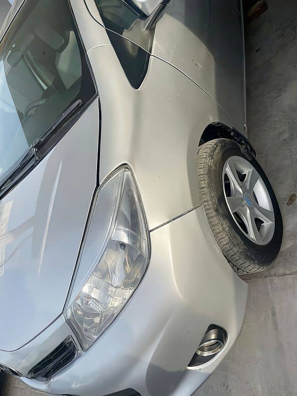 Toyota Vitz 2014 2