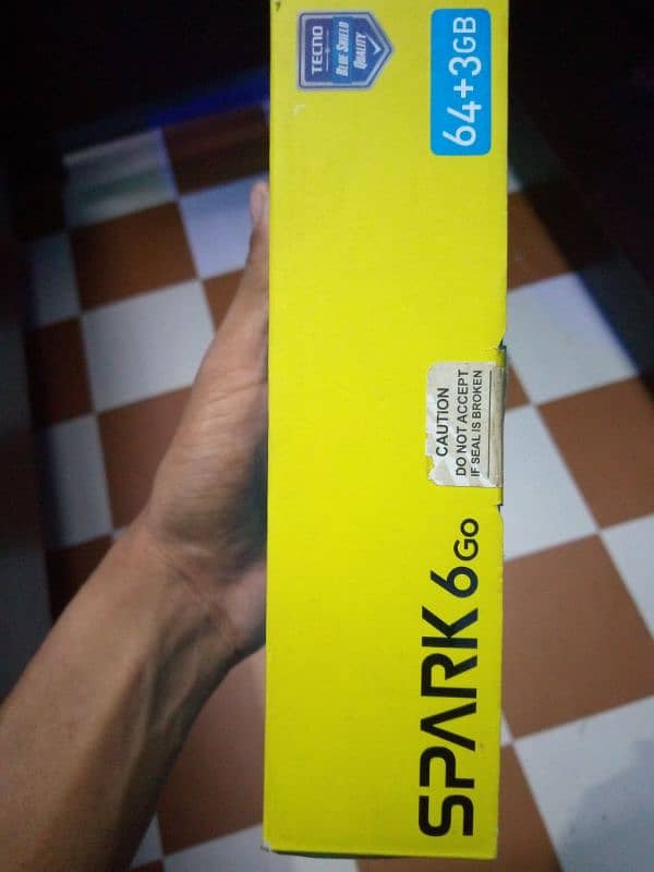 Tecno spark 6go 3GB ram 64 Room 1