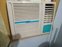 Selling 2 Window Ac in good Condition 0