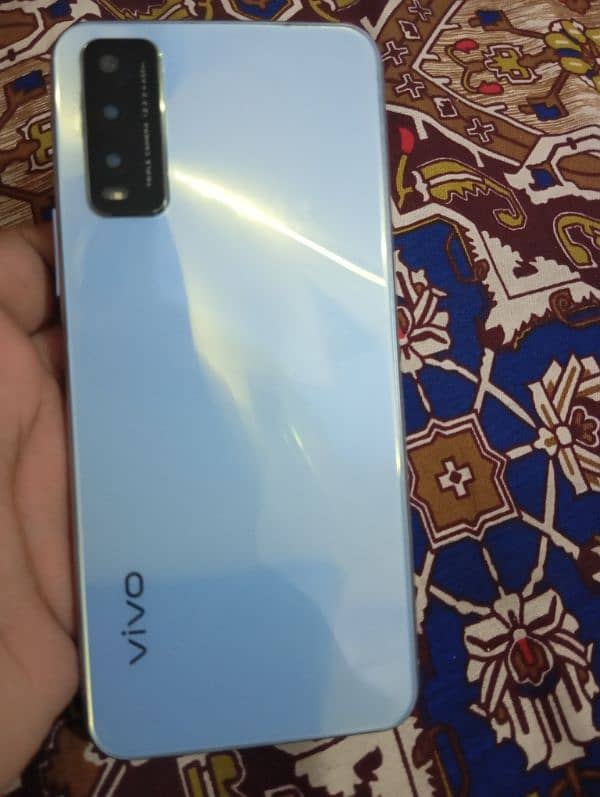 vivo y20 4 GB ram 64 GB ROM 1