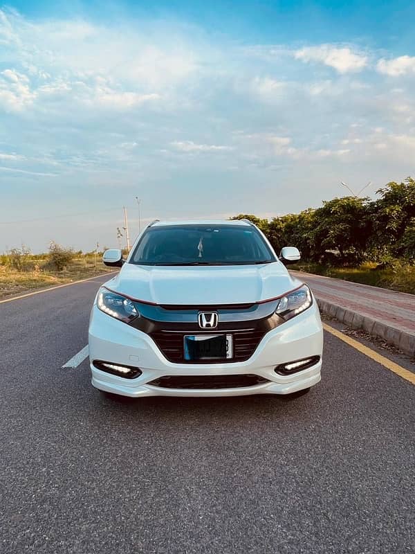 Honda Vezel 2016 1