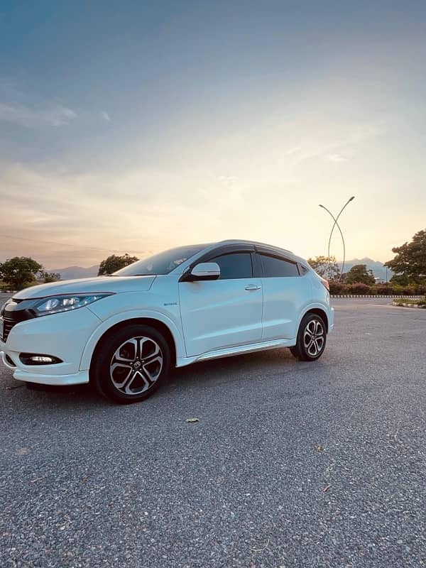 Honda Vezel 2016 11