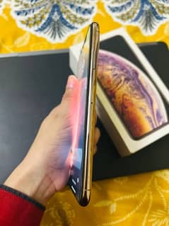 iphone XS max 64gb single sim approved