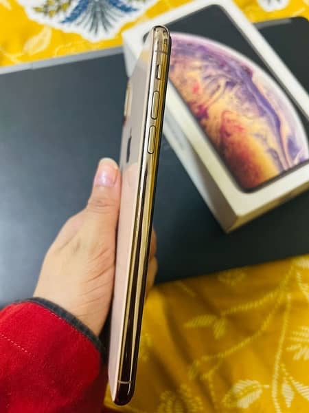 iphone XS max 64gb single sim approved 3